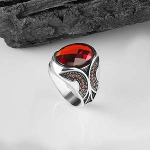 Vente en gros d'anneaux pour hommes Azuris VALKH1210 en argent sterling 925 avec pierre d'agate naturelle, fabriqués à la main en Turquie - Product Image 2