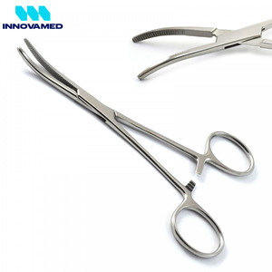 Pince hémostatique chirurgicale Innovamed 5.5 ''pince à artère matériau en acier pince à moustiques à dents incurvées Source d'alimentation manuelle - Product Image 3