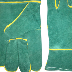 Guantes de trabajo de cuero de vaca resistentes al calor Diseño dividido para soldadura y forja general-Guantes de seguridad - Product Image 6