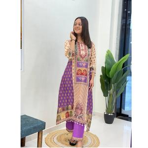 Vestido Anarkali de Calidad de Exportación India, Conjunto de 3 Piezas Kurti, Seda Banarasi con Trabajo a Mano, Vestido Anarkali Listo para Usar para Fiestas - Product Image 1