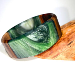 Bracelet en résine époxy en gros pour femmes, bijoux de haute qualité, bracelet en résine pour l'artisanat à bas prix - Product Image 6