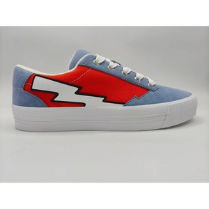 Chaussures de skate Eskolo Lo - Bleu clair/Rouge - Product Image 1