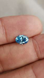 Diamante cultivado en laboratorio de 1 quilate, corte ovalado, color azul intenso, para la fabricación de anillos, certificado por IGI, proveedor de diamantes sueltos de lujo a bajo precio. - Product Image 3
