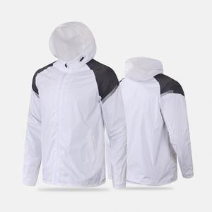 Cortavientos de fútbol impermeable y a prueba de viento de doble capa 2025, chaqueta de entrenamiento con cremallera completa, chaqueta cortavientos deportiva para hombres - Product Image 1