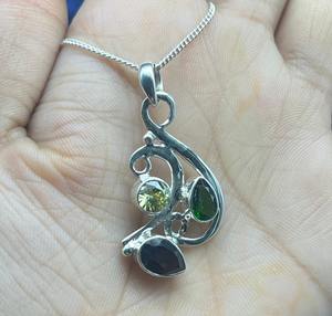 Granate Natural y Multi-Piedra preciosa Colgante de plata esterlina 925 Hecho a mano 925 Encanto de plata - Product Image 2