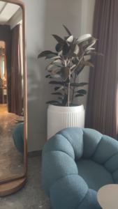 กระถางดอกไม้พื้นทำจากแก้วไฟเบอร์กลาสเป็นมิตรต่อสิ่งแวดล้อมกระถางต้นไม้ในร่ม/กลางแจ้งสวนในบ้าน - Product Image 4