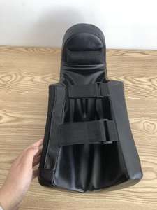 Mitaines d'entraînement de Taekwondo unisexe en cuir PU de qualité supérieure, écologiques, équipement de sécurité personnalisé pour les arts martiaux - Product Image 5