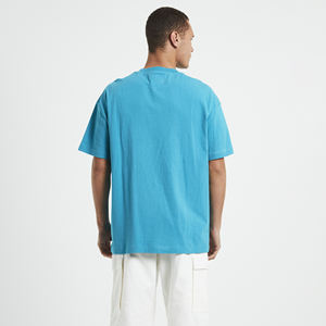 T-shirt surdimensionné en coton 100% personnalisé de style hip-hop, respirant, col rond, tricoté long, graphiques 3D, poids lourd, vente en gros - Product Image 2