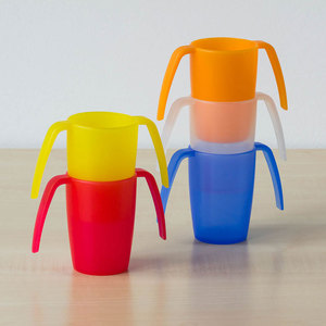 Taza con dos asas ORNAMIN - Taza de uso independiente para el cuidado de la salud en residencias de ancianos, hospitales y cuidado de personas mayores - Product Image 2