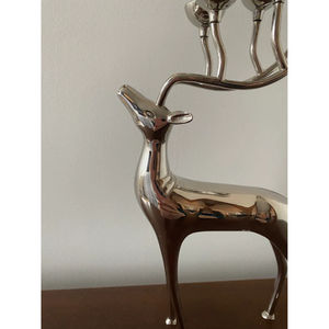 Nouveau chandelier décoratif pour la maison moderne meilleure qualité en métal argenterie renne bougeoir à prix abordable - Product Image 1