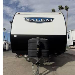 Autocaravana de Alta Calidad en Oferta, 6 Plazas, 4x4, Gasolina, Fabricada en EE. UU. - Product Image 6