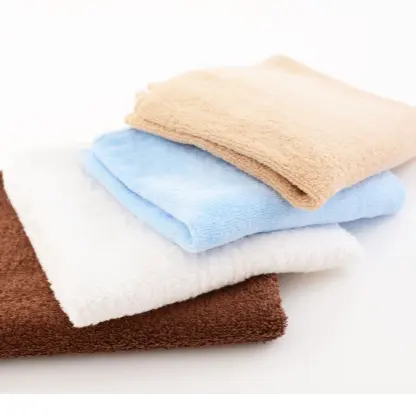 卸売NivaBP2コットンバスタオルは100% 高品質の天然コットンから作られているので、高い柔らかさと滑らかさを持っています