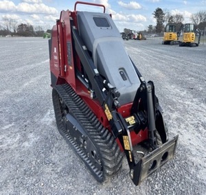 รถตักล้อยางขนาดเล็ก Toro Dingo TX700N รุ่น Mini Skid Steer Loader แบบตีนตะขาบ รับน้ำหนักได้ 4 ตัน เหมาะสำหรับงานก่อสร้างในฟาร์ม - Product Image 6