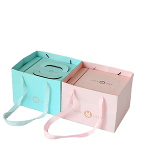 Wholesale 6 8 10 inch four piece set colorful portable paperboard bag cake box custom cake box with handle