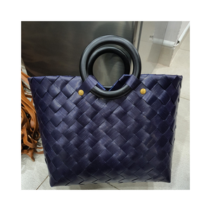Sac à main en PU noir personnalisé pour femmes, fourre-tout de bureau pour femmes, sac à main de luxe pour apporter des affaires - Product Image 2