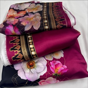 ชุดเดรสผ้าไหมเรยอน3ชิ้นสำหรับสตรีปากีสถาน - Product Image 2
