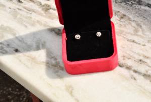 Sólido 14K y 18K oro redondo brillante corte Natural diamante Stud pendientes racimo joyería Tercera parte certificada para mujeres elegantes - Product Image 6