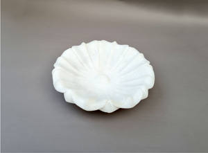 Cuenco Decorativo de Mármol Blanco con Diseño de Flor, Hecho a Mano, Pulido, Minimalista, Multiusos, para Frutas, Utensilios de Cocina, Recipiente Acanalado - Product Image 2