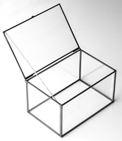 Terrarium géométrique en verre en forme de triangle diamanté, moderne, fait main, avec couvercle pivotant, pour décoration intérieure, présentoir ou boîte à bijoux - Vente chaude