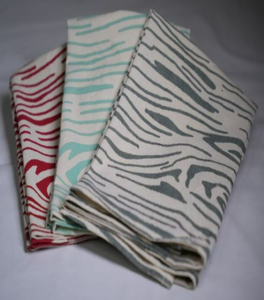 Serviette de cuisine carrée en coton 100% imprimé floral jetable, conçue sur mesure, écologique, séchage rapide, hypoallergénique, durable - Product Image 1