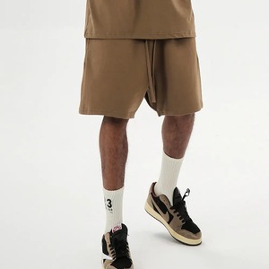 2024 pantalones cortos de Color sólido logotipo personalizado de alta calidad de talla grande pantalones cortos deportivos para hombres ropa de calle pantalones cortos para hombres logotipo personalizado - Product Image 1