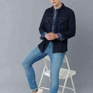 Chemise en jean tendance pour hommes fabriquée en usine 100% coton Matériau écologique et durable Prix bas Différents styles pour le printemps - Product Image 5