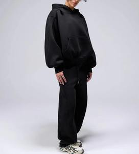 Sweat-shirt à capuche pour femme en gros, sweat-shirt décontracté de style streetwear avec capuche courte pour les entraînements et l'hiver/l'été - Product Image 3