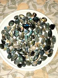 Cabujones de Cuarzo Pulido Natural, Piedras Preciosas Azules Brillantes para la Fabricación de Joyas, Energía Curativa y Diseños Artesanales - Product Image 2