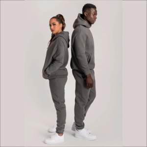 Survêtements amples IOTA SPORTS 100% coton 400GSM en molleton lourd, streetwear élégant, évacuation de l'humidité, durables, survêtements noirs - Product Image 6