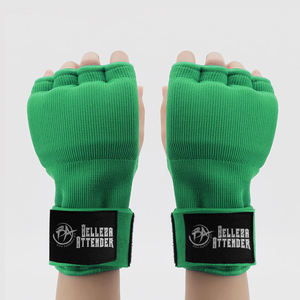 Personnalisé UFC Gear MMA Protecteur Gel Gants Sac de Frappe Rapide Enveloppe Rembourré Intérieur pour Équipement de Boxe et Protection - Product Image 5