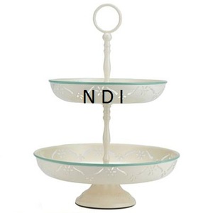 Acabado recubierto de polvo de marfil, soporte de plato de pastel de fruta seca, soporte decorativo grabado a mano, soporte de servidor de pastel de fruta de Metal de 2 niveles - Product Image 1