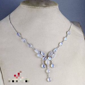 สร้อยคอมูนสโตนสีรุ้งธรรมชาติสีเงินล้วนสำหรับใส่ไปงานปาร์ตี้เครื่องประดับอัญมณีแบบหลวมของขวัญสายโซ่สำหรับเธอ - Product Image 1