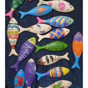 Figure de poisson en bois artisanale artistique avec surface polie lisse adaptée aux expositions de maisons côtières ou aux paniers-cadeaux à thème - Product Image 2