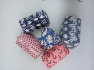 Wholesale Hand Block Cotton Cosmetic <b>Bag</b> Small Travel <b>Bag</b> Beautiful Floral Print Cotton Pouch <b>Waterproof</b> Small Pouch <b>Bag</b> - Product Image 2