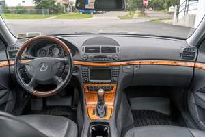 รถเมอร์เซเดส-เบนซ์ E500 4MATIC ปี 2006 มือสอง พวงมาลัยซ้าย/ขวา - Product Image 4