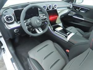Sedán AMG C 63 S E Performance Clase C 2026, Seminuevo, Transmisión Automática de 9 Velocidades, Motor Híbrido I4 - Product Image 3