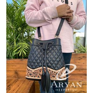 Nouveau cuir matelassé usiné à la main femmes bandoulière seau sacs haute qualité en cuir de vachette concepteur gland cordon sac à bandoulière - Product Image 1