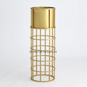 Centre de table de mariage en verre transparent de qualité supérieure à 3 niveaux, support pour gâteau et harlow de l'Inde à un prix impressionnant - Product Image 6