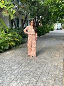 ชุดคอตตอนผสมทรง Co-Ord สำหรับผู้หญิงชุดปักลายเสื้อลำลองและกางเกงขาสั้นสไตล์ Palazzo สำหรับฤดูใบไม้ผลิความยาว