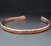 Bracelet manchette ajustable en cuivre plaqué cuivre antique fait main, avec breloque magnétique classique, bijou de mode unisexe, motif lune