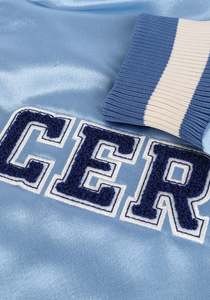 แจ็กเก็ตวิทยาลัยหนังแท้สั่งทำเสื้อแจ็กเก็ตวิทยาลัยลายตัวอักษรปักโลโก้ดีไซน์ฟรี - Product Image 2