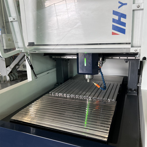 Macchina per Incisione di Precisione da Tavolo YOUHAO, Mini Router CNC per Incisione e Fresatura di Stampi in Metallo - Product Image 4