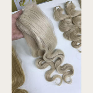 Perruques ondulées de cheveux humains bruts de haute qualité blond donneur unique Perruques à lacet frontal transparent vietnamien à cuticules alignées - Product Image 2