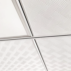Plaques de plafond en plâtre revêtues de PVC 595x595mm avec dos en feuille d'aluminium, <span class=keywords><strong>prix</strong></span> de gros du fabricant chinois - Product Image 4
