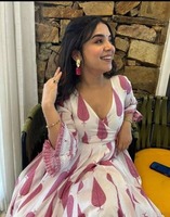Robe en coton imprimée à la main avec motifs floraux indiens, style décontracté et naturel, idéale pour l'été, cadeau de mariage