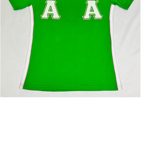 T-shirt personnalisé pour femmes AKA Iota Phi Lambda, motif lettres, manches régulières, imprimé streetwear, col rond, blanc vert uni teint - Product Image 4