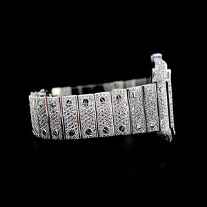 Montre analogique en acier inoxydable de haute qualité étanche Iced out Moissanite Diamond VVS Clarté Style de mode imbattable - Product Image 2