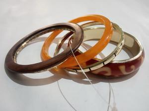 2025 <span class=keywords><strong>Virginia</strong></span> quần vợt cắt Vòng đeo tay bằng đồng 13mm hẹp vàng dập nổi đúc kim loại trang sức giáng sinh Quà Tặng - Product Image 4