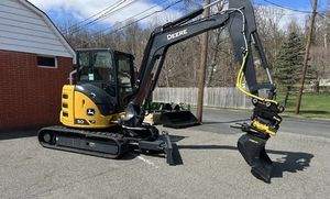 รถขุดขนาดเล็ก John Deere 50G ปี 2023 สภาพใหม่/มือสอง พร้อมเครื่องยนต์ Kubota 38 ตัน ปั๊ม มอเตอร์ เกียร์ แบริ่ง บุ้งกี๋ขนาด 1.7 เมตร - Product Image 4