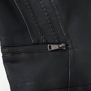 Nueva llegada de chaquetas de cuero genuino para mujer Ropa de invierno transpirable con tachuelas personalizadas a granel Precio por cantidad - Product Image 5